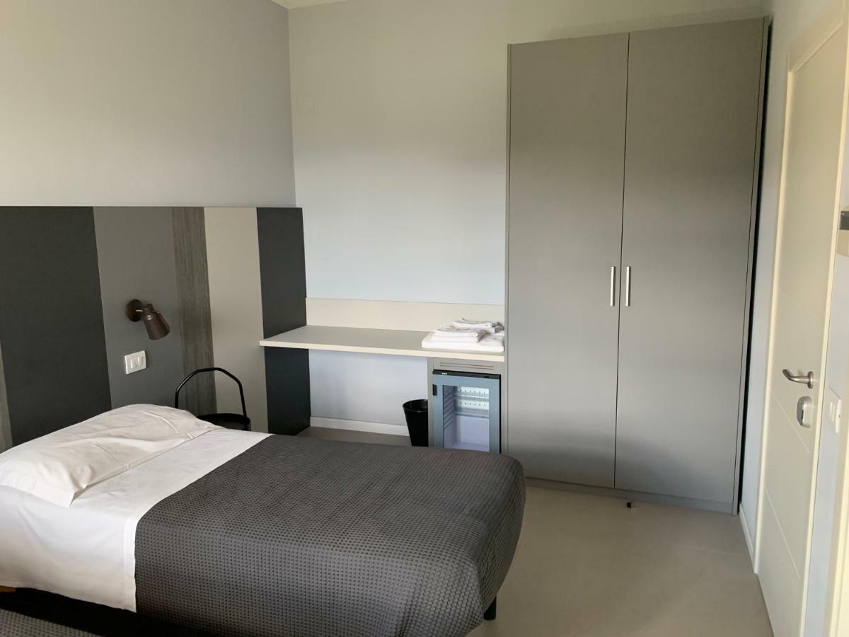 Locanda Della Posta Castelplanio Bagian luar foto